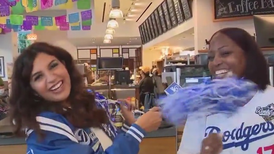 Dodgers spirit at Porto's