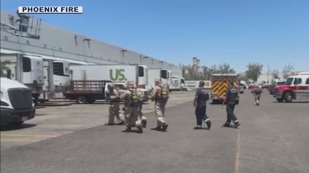 Phoenix Fire crews respond to HAZMAT incident