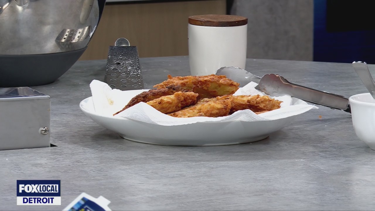 How to Make potato latkes