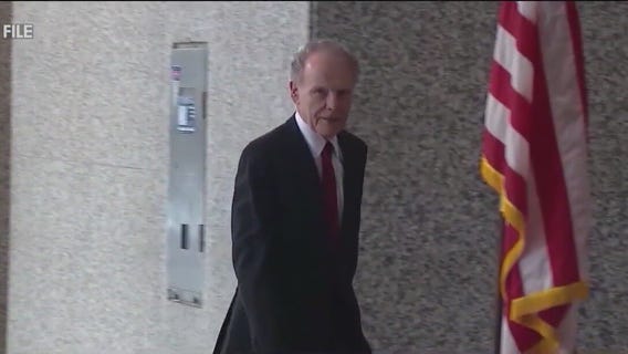 Mike Madigan asks President Trump for clemency