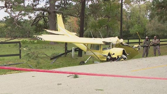 Small plane loses power while flying in Cypress