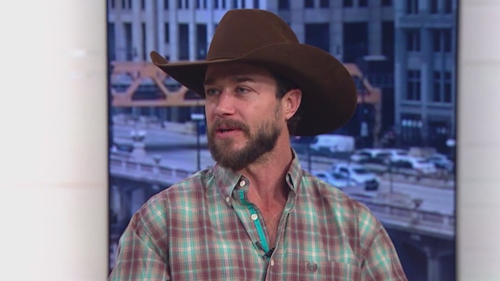 Bull riding bonanza comes to Hoffman Estates this weekend