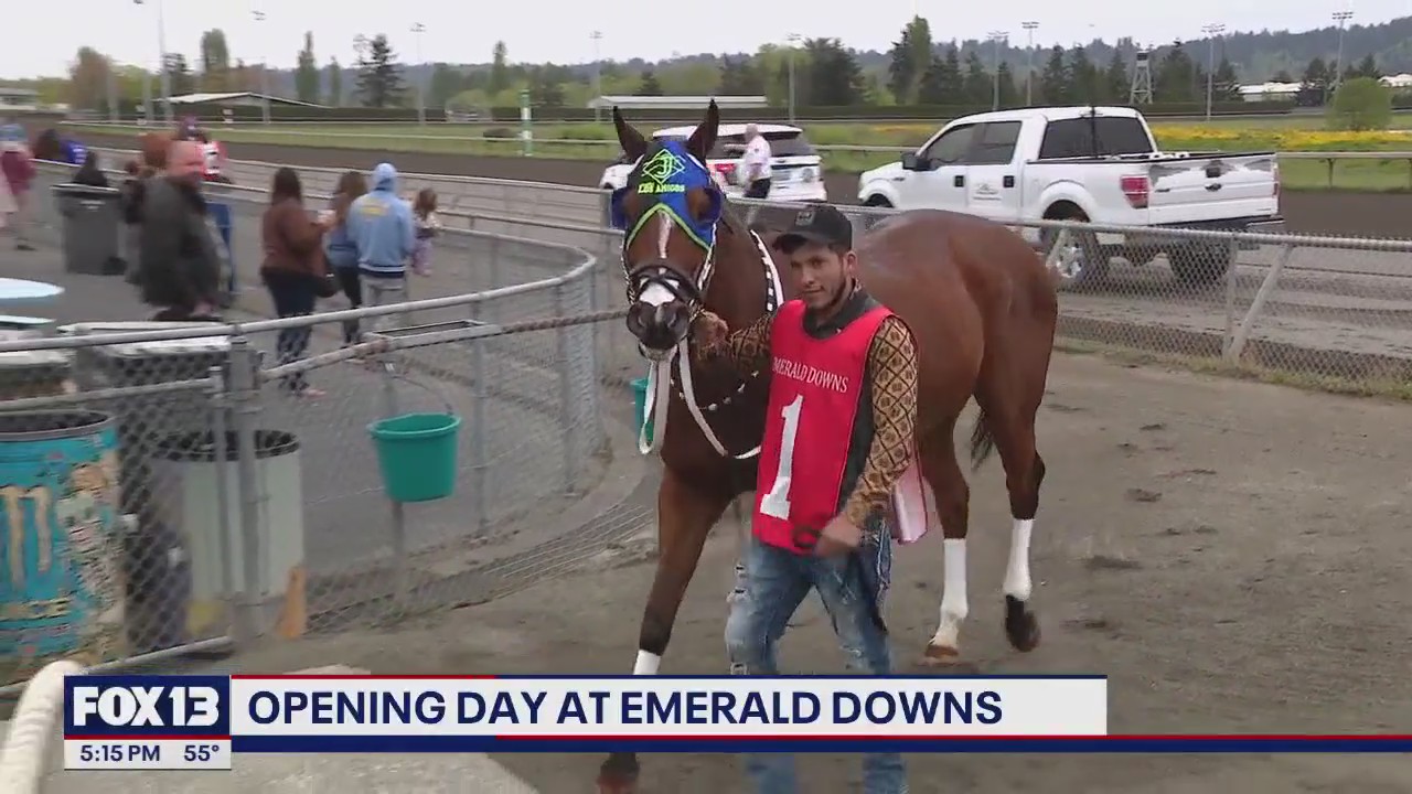 Emerald Downs celebrates 30th season with record turnout