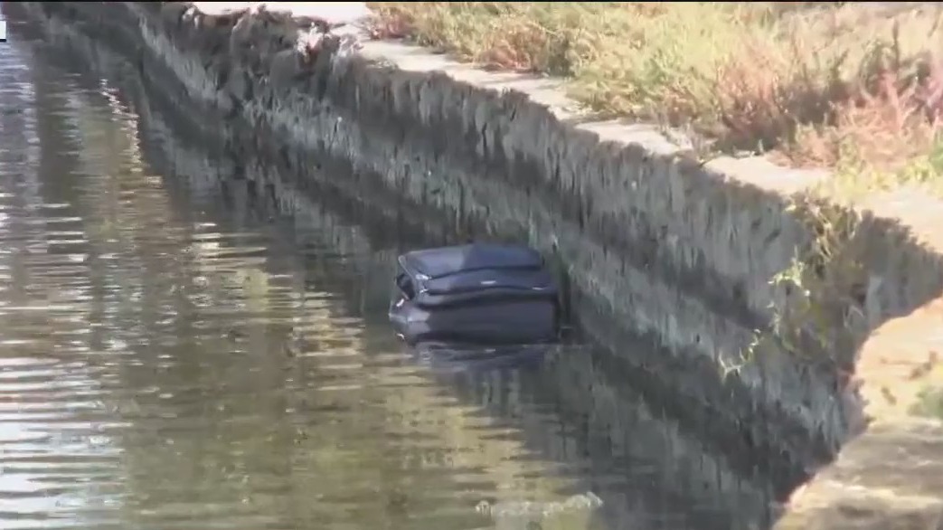 Human remains stuffed in a suitcase found in Lake Merritt