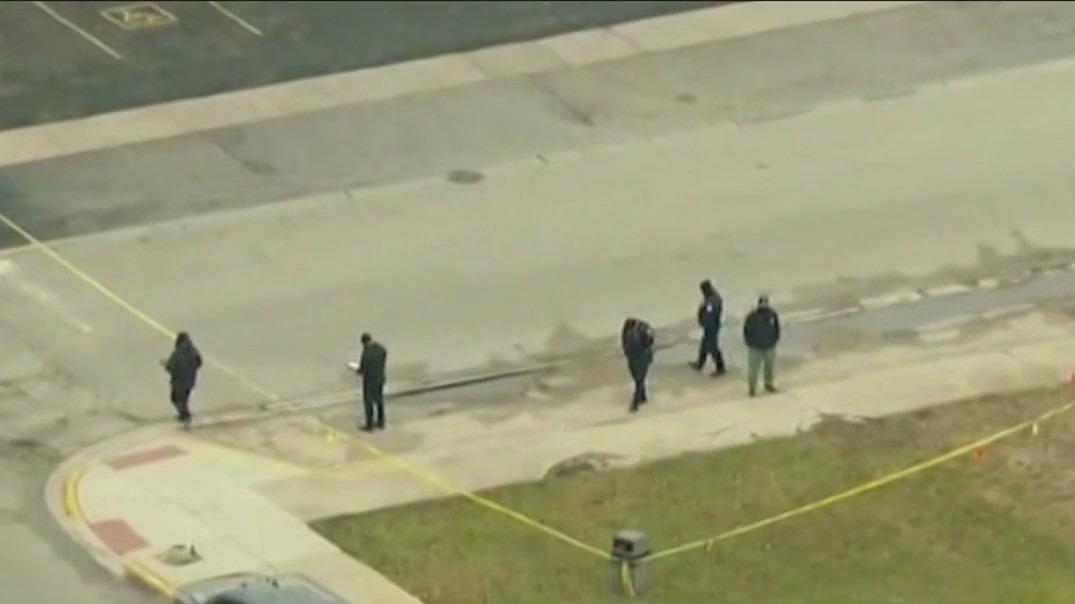 1 in custody as police investigate murder in Broadview