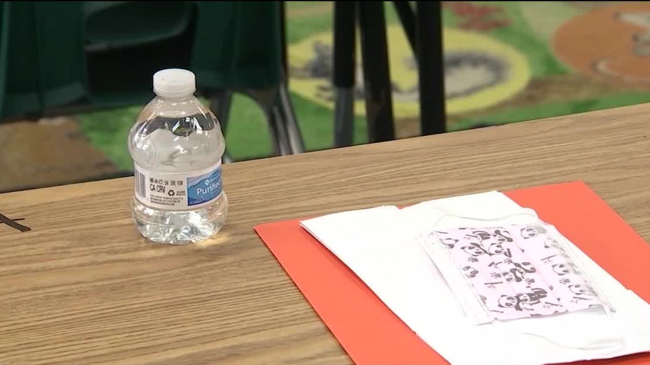 Some Glendale elementary schools set to return to in-person learning