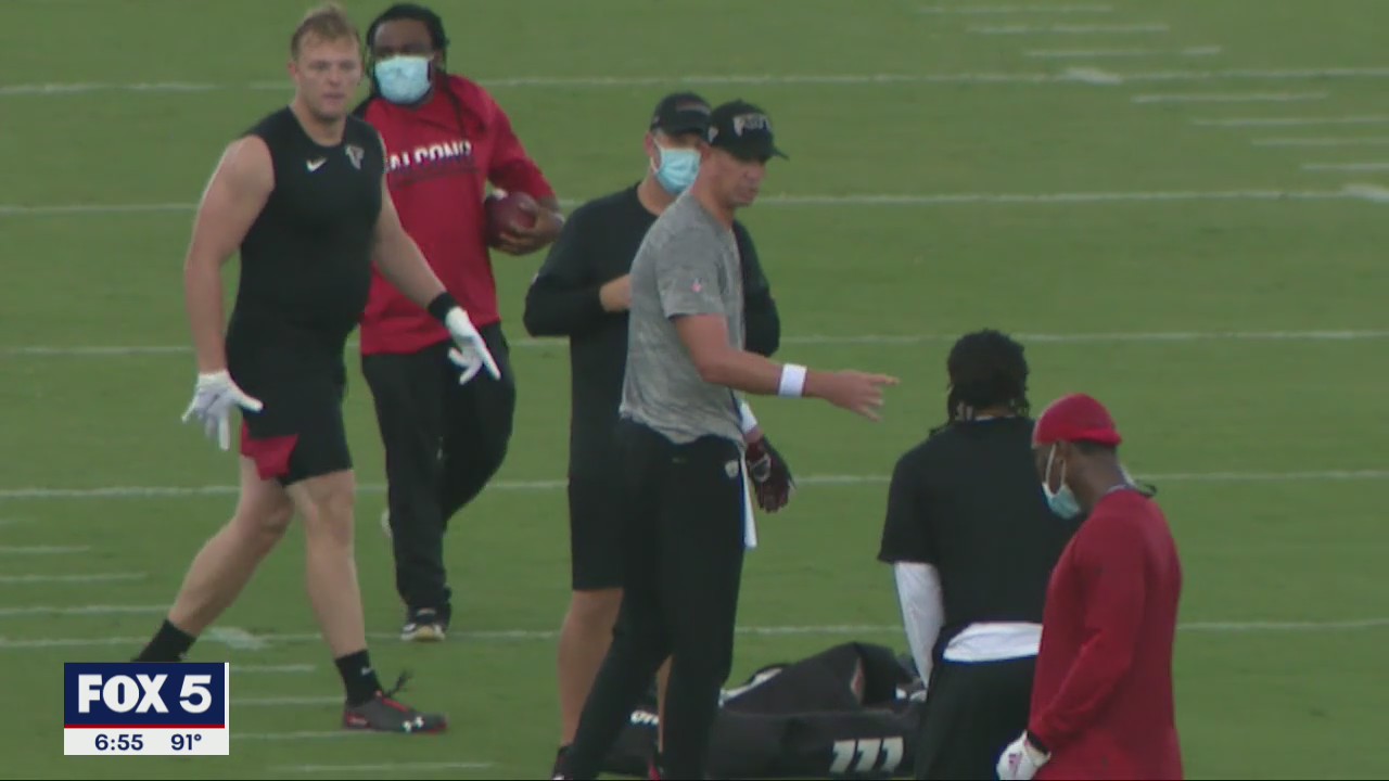 Falcons players serve as coaches during training camp acclimation period