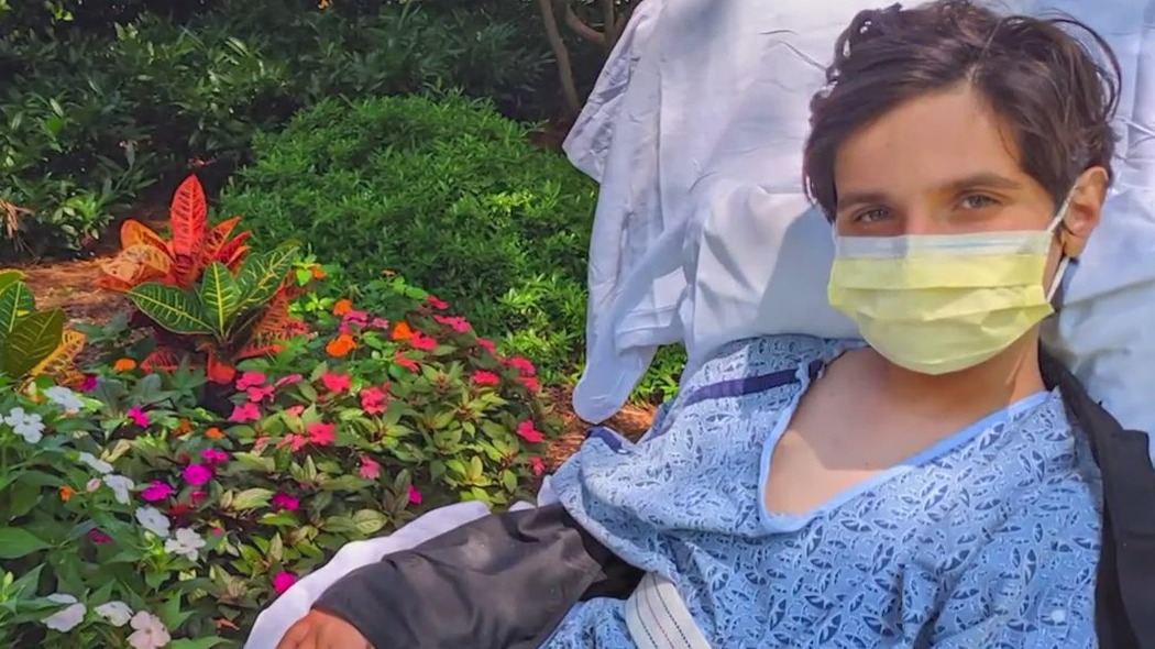 Teen recovers from liver failure, transplant