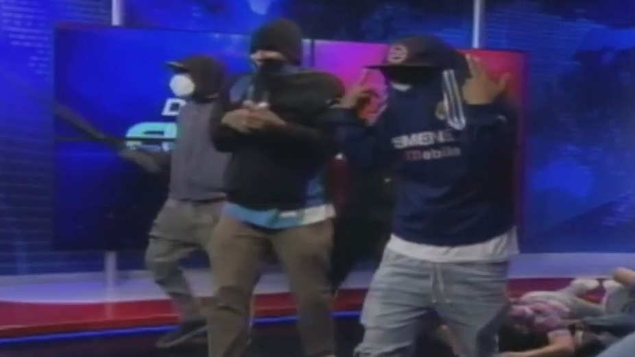 Ecuador news station attack unfolds on live TV