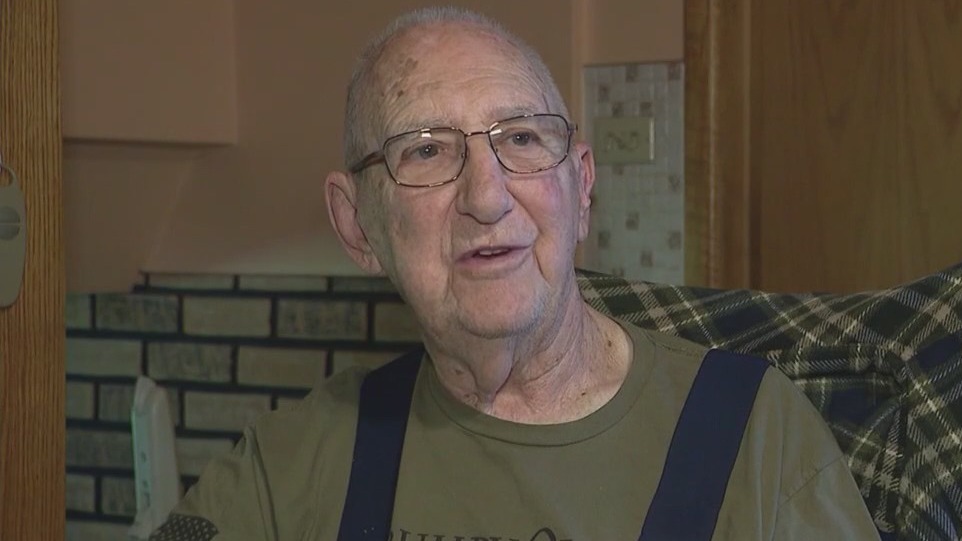 Bridgeview veteran, who lost wife in February, pleads for return of missing dog