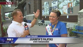 Todd Walker checks out Juanita's Fajitas at the State Fair