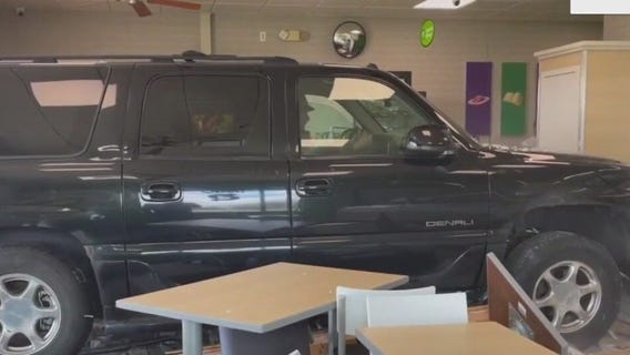 SUV crashes into Waterford Subway, OWI charge pending: police