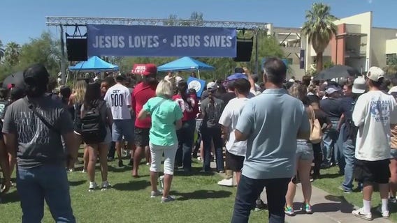 Charlie Kirk prayer vigil held at U of A