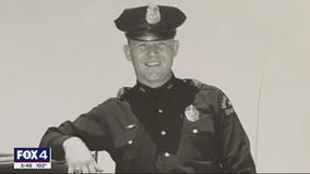 Dallas officer given honors 25 years after his death