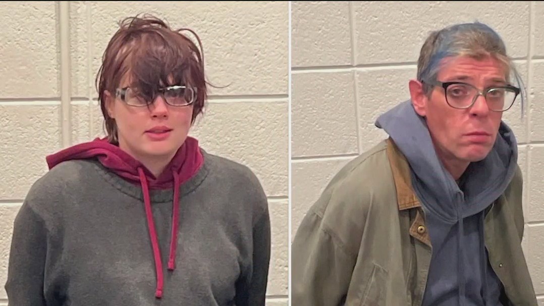 Woman in Slender Man stabbing arrested in Chicago suburb after fleeing group home