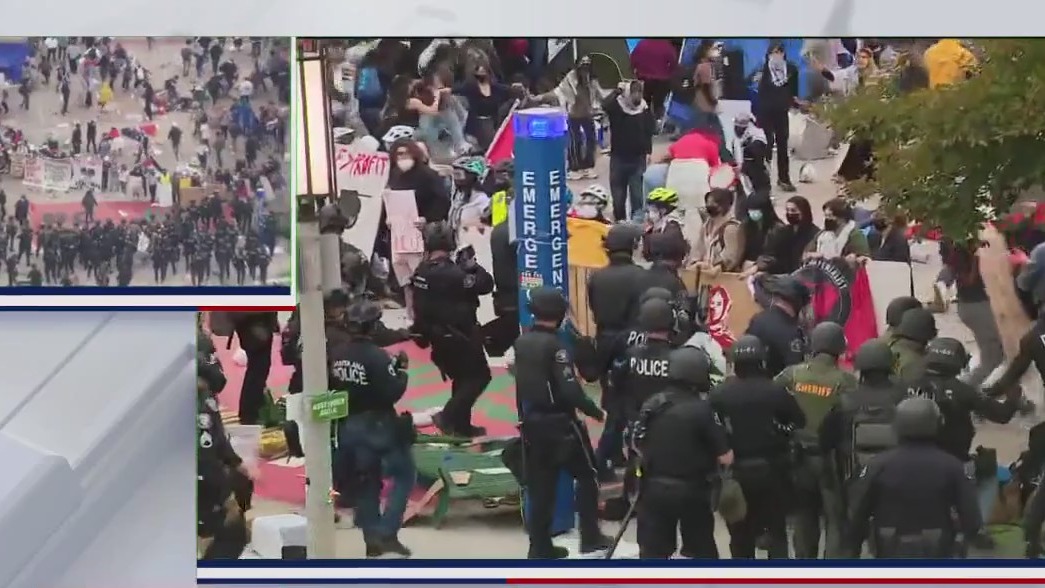 UC Irvine protests: Police in riot gear close in