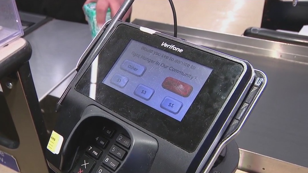 FOX 10 Holiday Food Drive kicks off