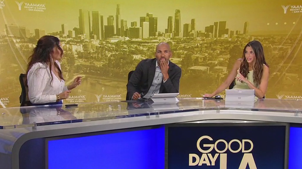 Jenn and Melvin try to guess 3 Taylor Swift eras