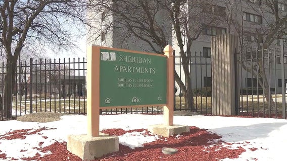 Senior apartment complex residents say they are living with no heat