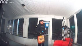 Oak Park officer delivers DoorDash order after 'driver ran into some trouble'