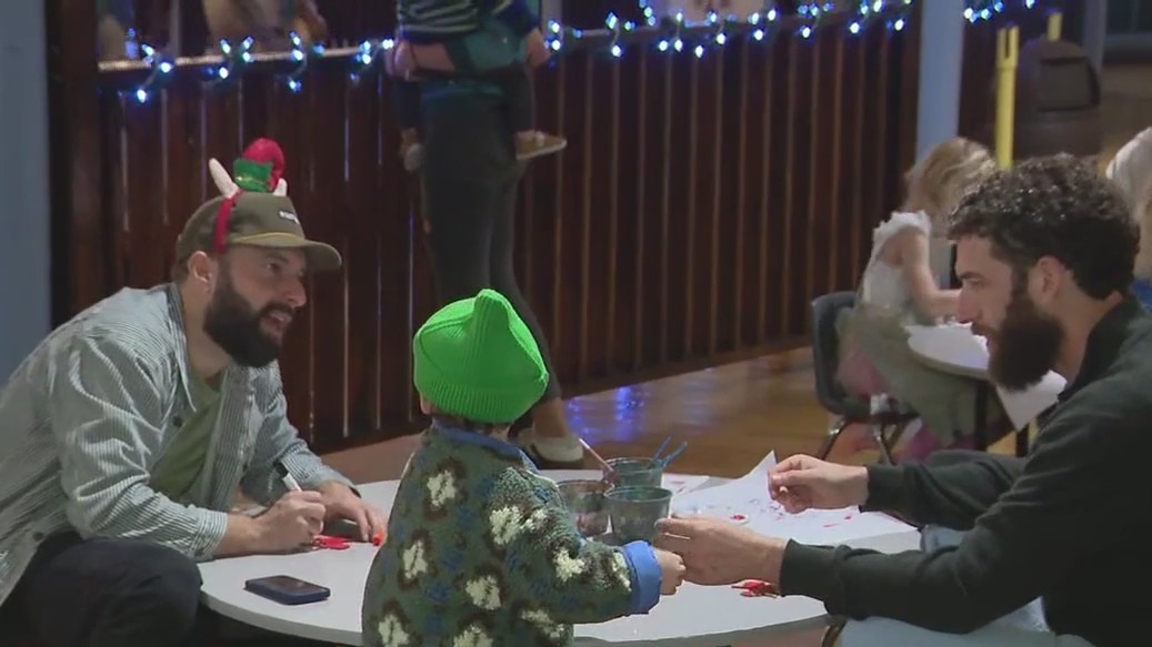 Holiday cheer on the Pier returns