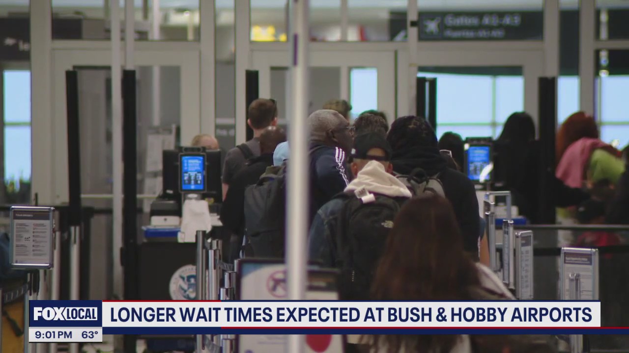 Longer wait times expected at Houston airports