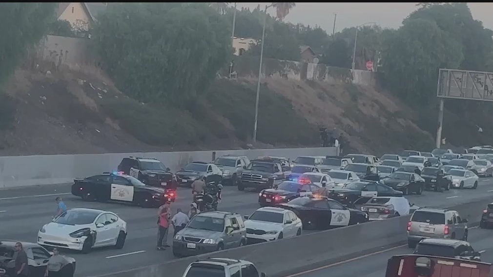 Freeway shooting snarls traffic on 5 freeway | FOX 11 Los Angeles