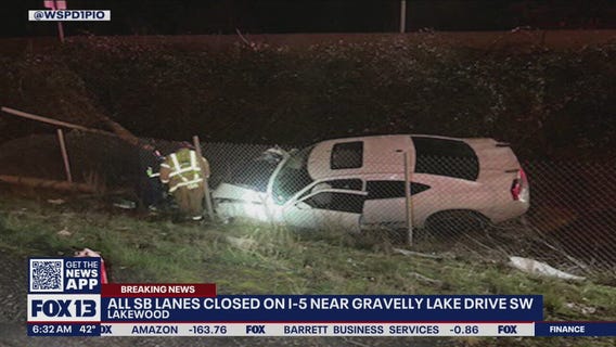 Lanes reopen on I-5 in Lakewood after sign collapse