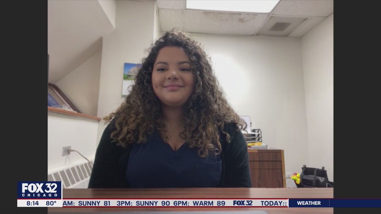 Chicago Heights woman becomes youngest Latina grad in Illinois university's history