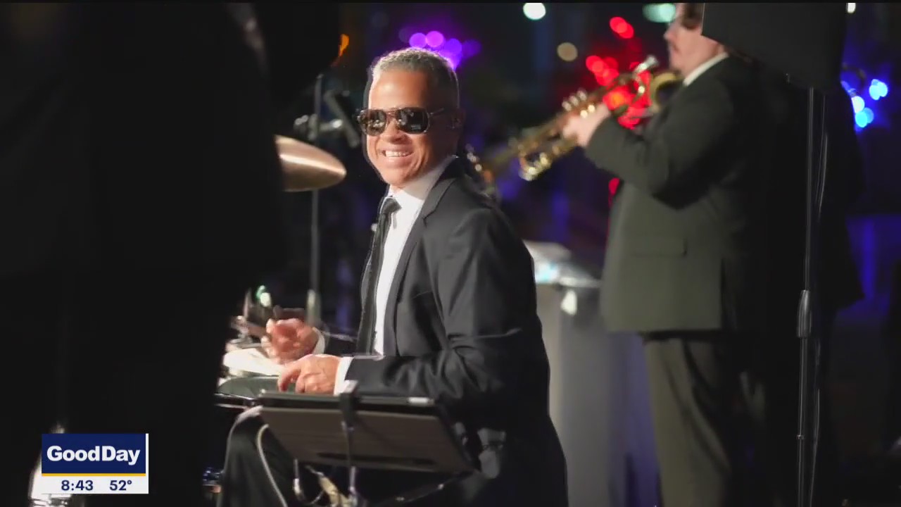 Vitruvian lights in Addison plans first night with tree lighting with santa