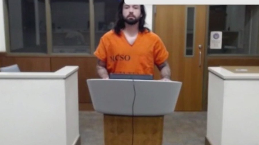 Suspect arrested after deadly stabbing at family gathering