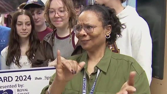 Top Teacher: Minnetonka ASL teacher honored