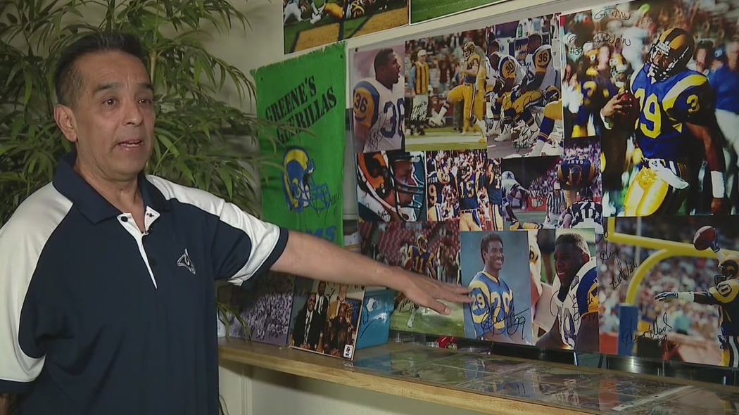 Former Rams photographer reflects on memorable moments, time spent with team's legends