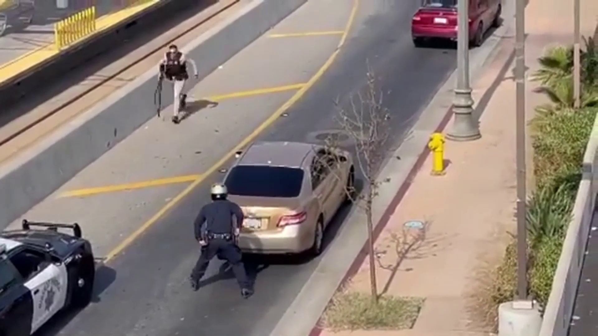 Shootout involving CHP officer, suspects in East LA