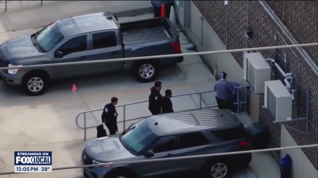 Federal court blocks release of hundreds of immigrants arrested in 'Operation Midway Blitz'