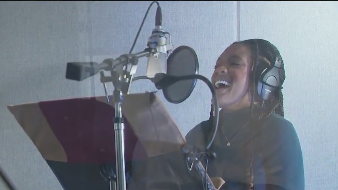 Queen Noveen is a voiceover queeen