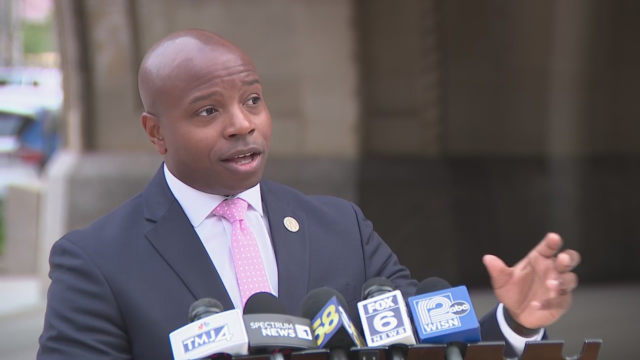 Milwaukee mayor speaks ahead of GOP debate