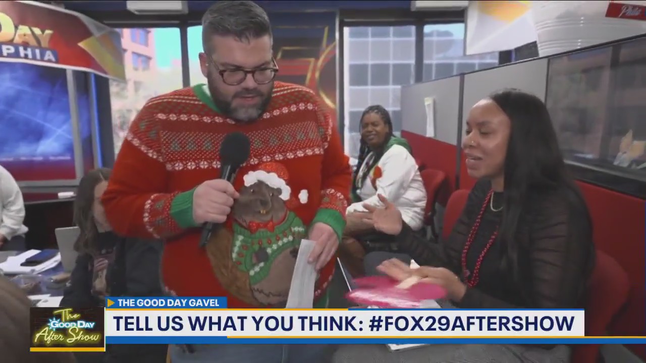 Good Day Gavel: Airport Etiquette