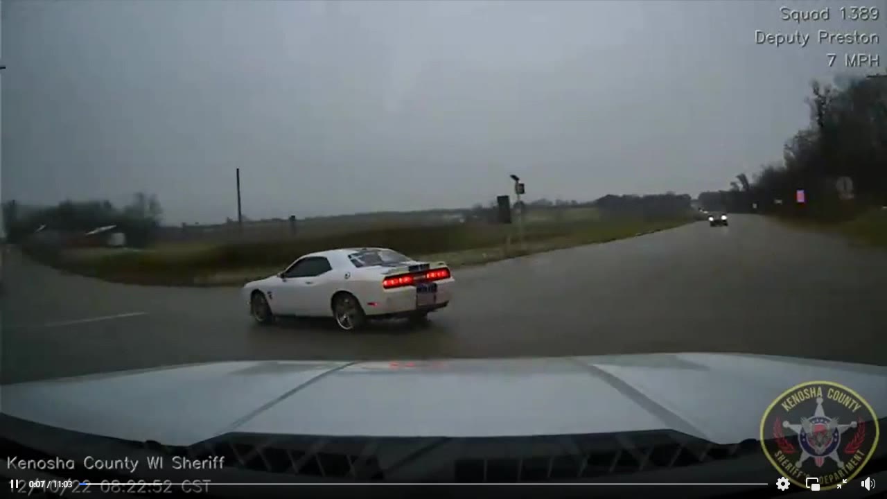 Kenosha County police chase tops 100 mph