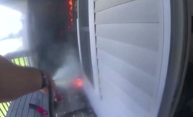 Fond du Lac County deputy extinguishes fire, rescues dog