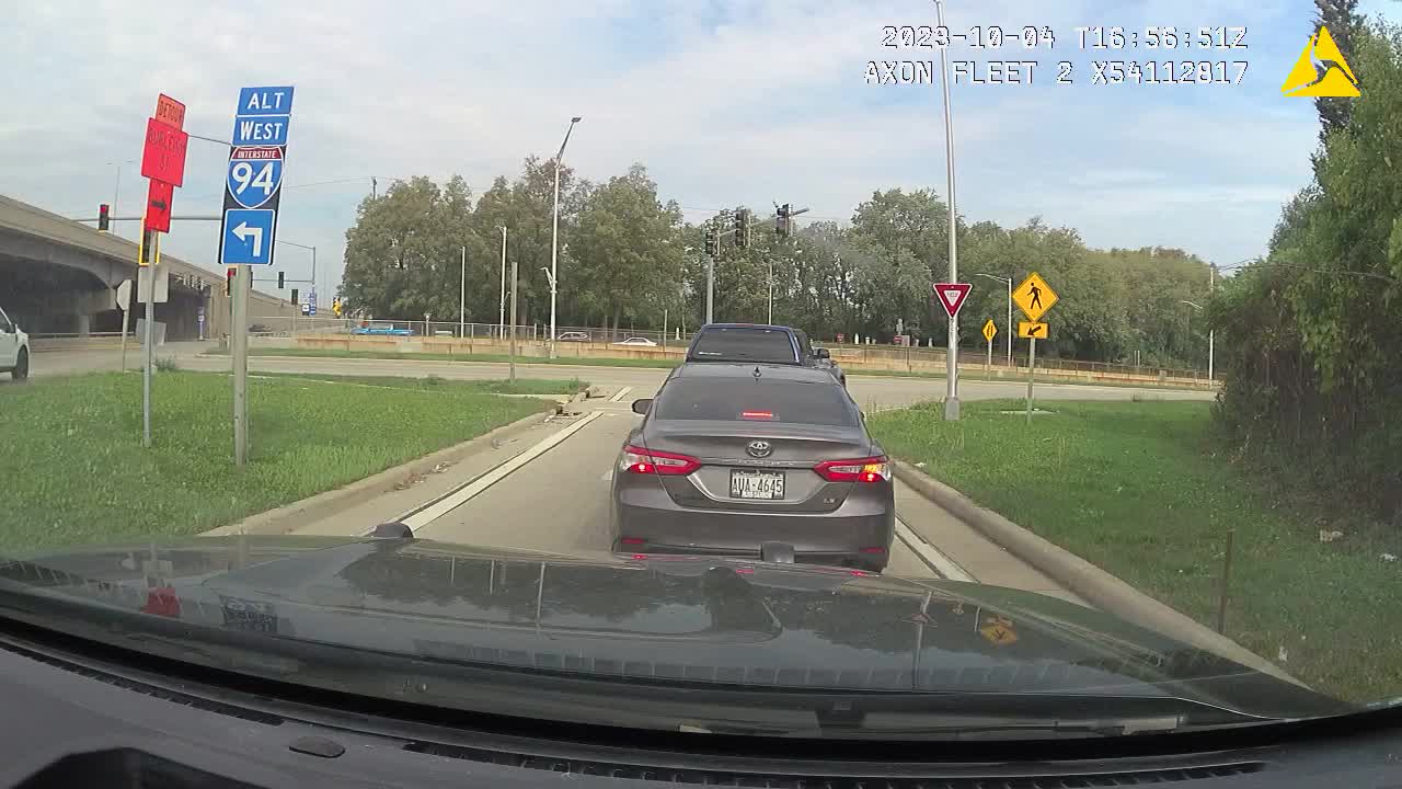 Wauwatosa retail theft, police chase