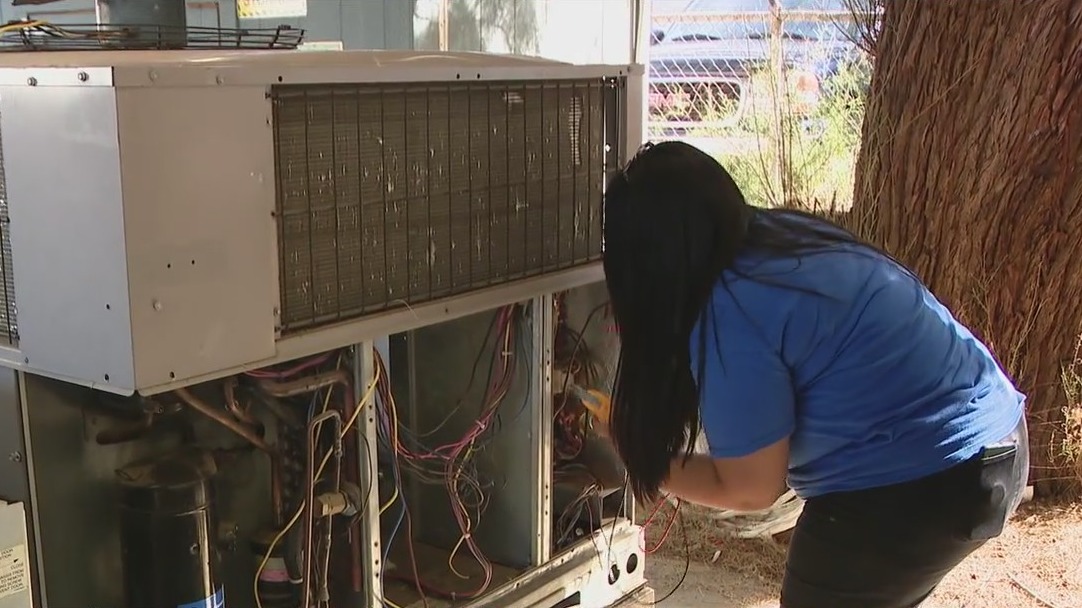 Foundation gives out scholarships to women who want to get into skilled trades