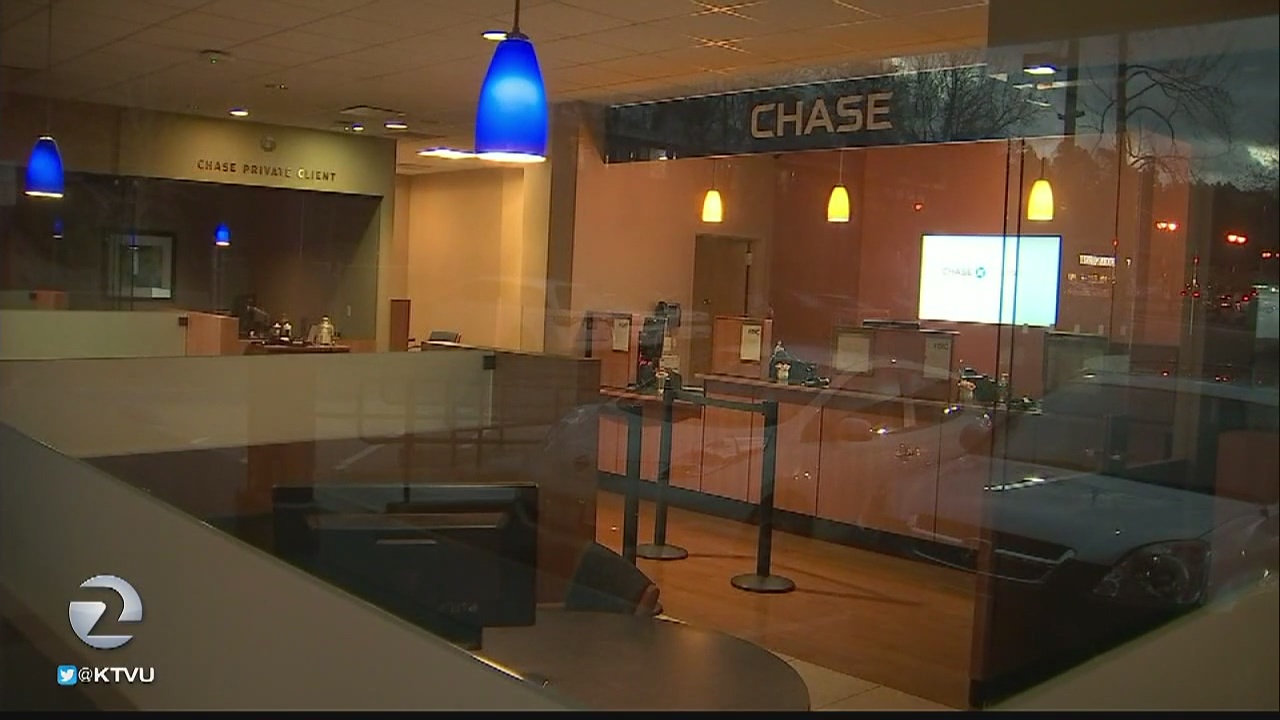 Man enters Lafayette bank, tells staff he'd been kidnapped, forced to withdraw money