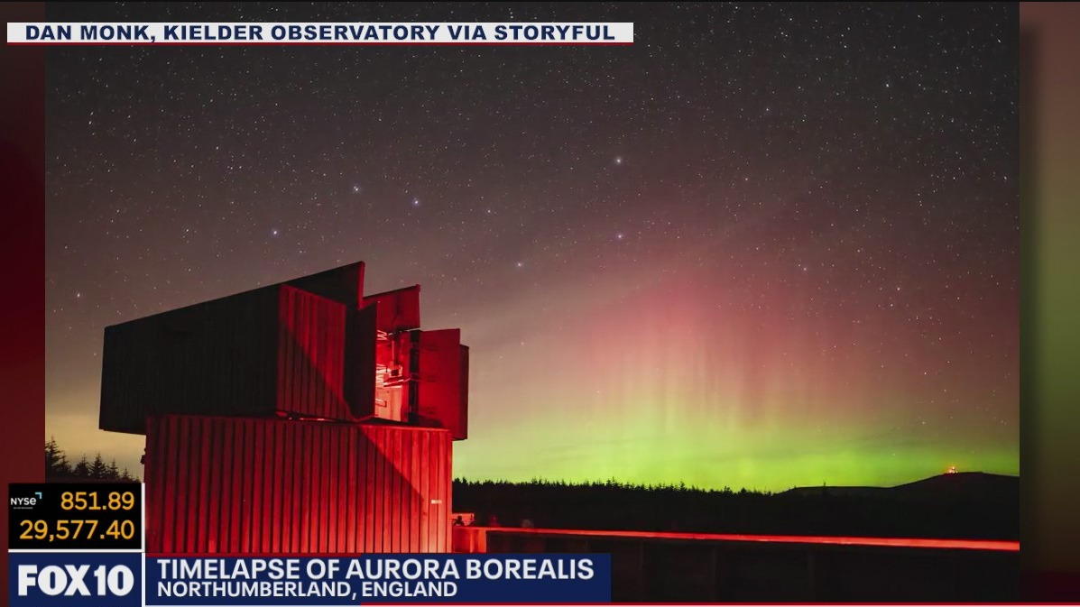 Northern Lights puts on a stunning show in northern England