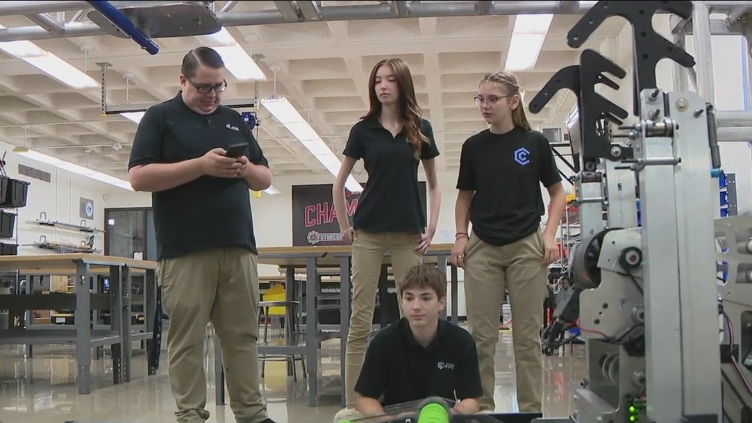 Glendale high school robotics club wins big at worldwide competition