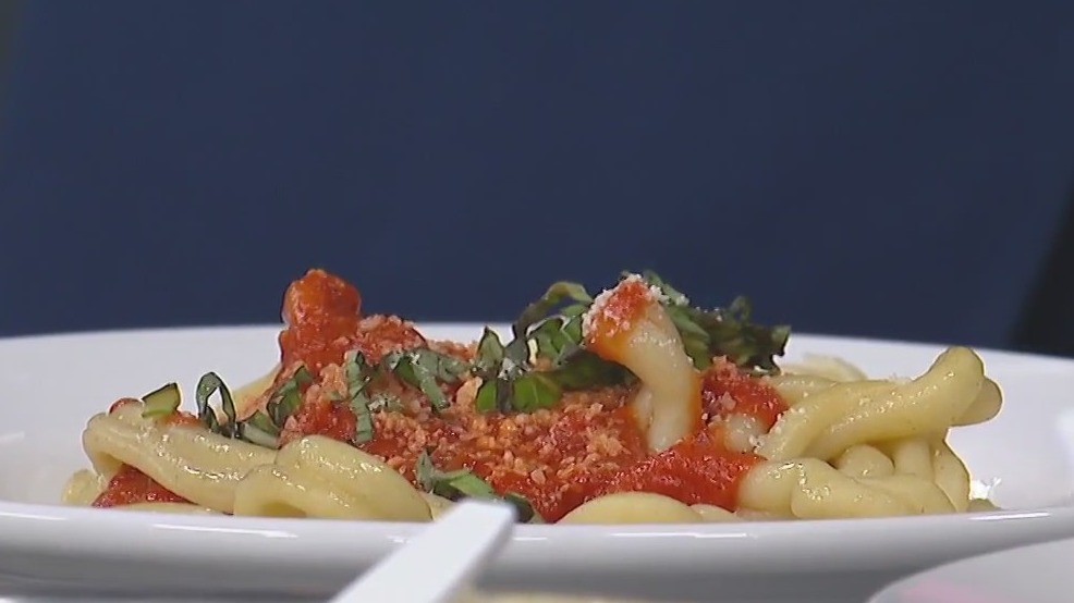 Noodle Me at Crossroads Collective