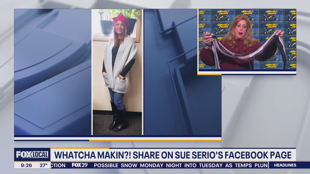 Whatcha Makin?: Crochet football flags, pocketed shawl