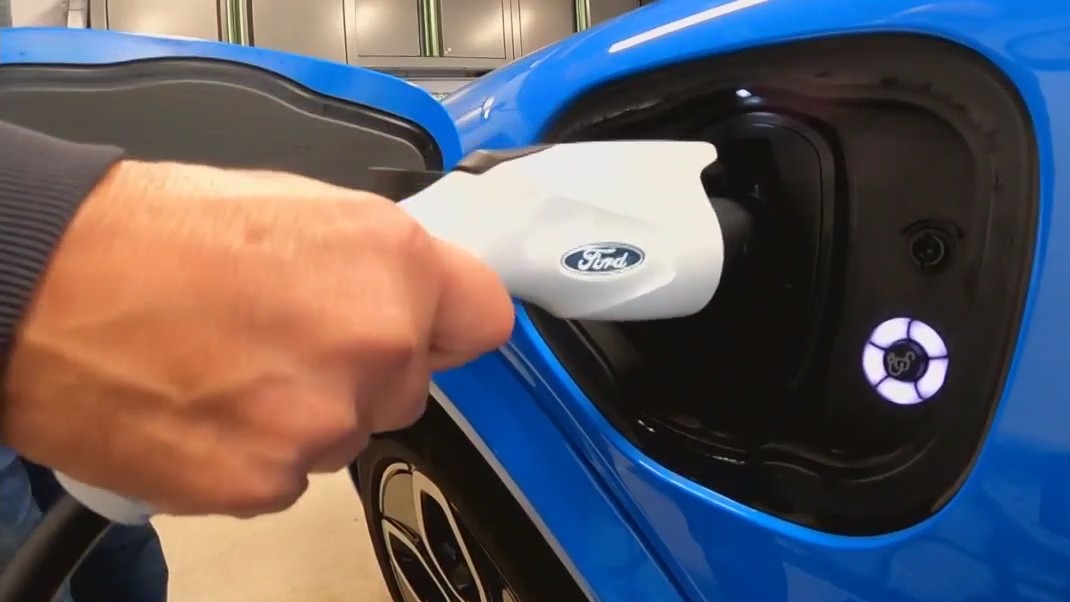 EV charging troubles in Wisconsin | FOX6 Milwaukee