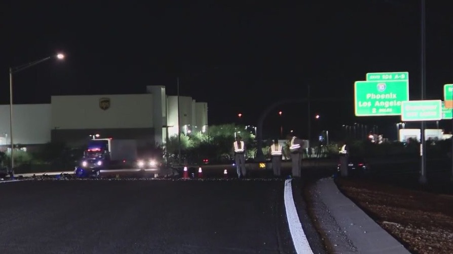 Loop 303 reopens overnight after deadly crash