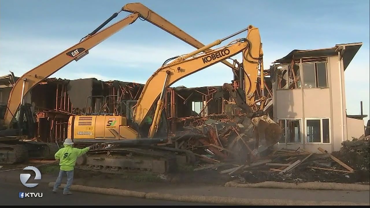 Pacifica apartments demolished